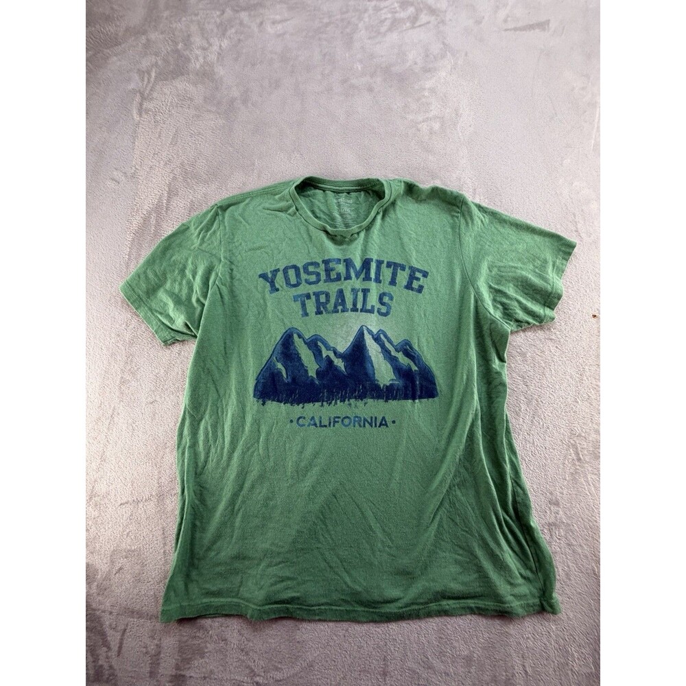Mossimo T-Shirt XL Men’s Green Yosemite Trails National Park California